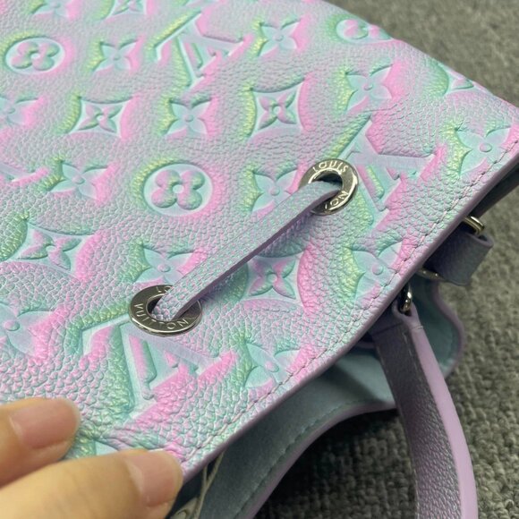 100% Authentic Louis Vuitton Neo Noe Empreinte Bucket Bag - Picture 5 of 16